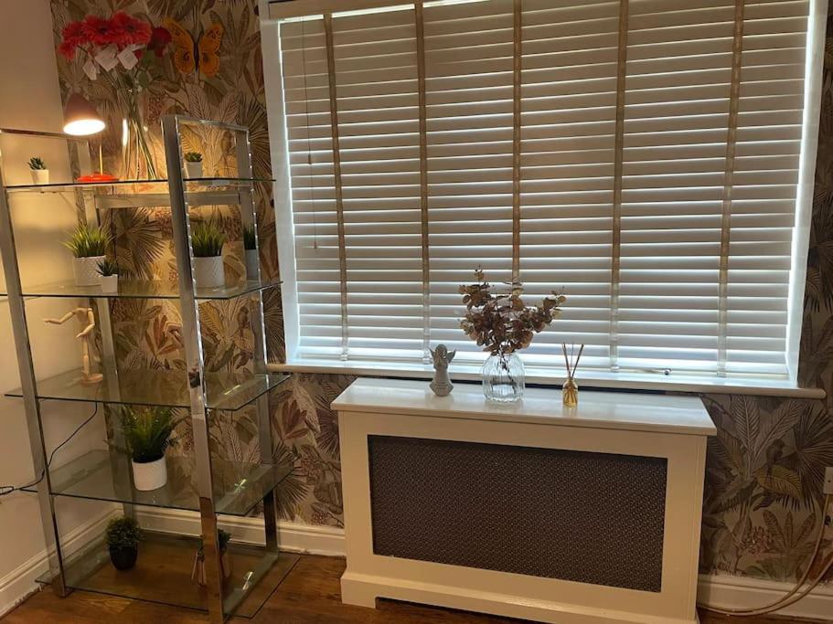 Flamingo Apartments Woolwich Free Parking And Wi-Fi London Luaran gambar